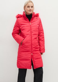 Krótki płaszcz pikowany ze sztucznym futerkiem ze sklepu bonprix w kategorii Płaszcze damskie - zdjęcie 170607339