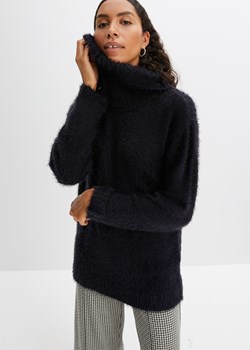 Sweter oversize z przędzy z długim włosem ze sklepu bonprix w kategorii Swetry damskie - zdjęcie 170607375