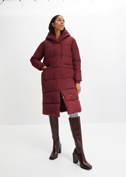 Płaszcz oversize ocieplany z kapturem, z poliestru z recyklingu ze sklepu bonprix w kategorii Płaszcze damskie - zdjęcie 170607507