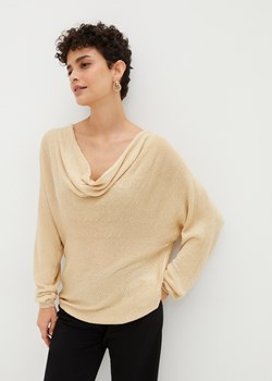 "Sweter z dekoltem ""wodą""" ze sklepu bonprix w kategorii Swetry damskie - zdjęcie 170608427