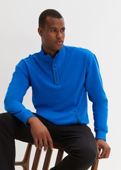 Bluza ze stójką, ze zrównoważonej bawełny ze sklepu bonprix w kategorii Bluzy męskie - zdjęcie 170609535