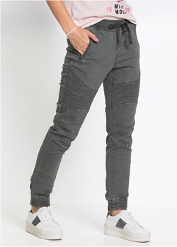 Spodnie w swobodnym stylu ze sklepu bonprix w kategorii Spodnie damskie - zdjęcie 170611776