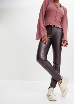 Spodnie ze sztucznej skóry z wysoką talią ze sklepu bonprix w kategorii Spodnie damskie - zdjęcie 170612269