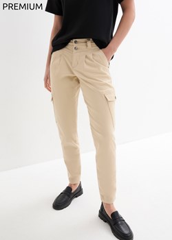 Spodnie bojówki Essential ze sklepu bonprix w kategorii Spodnie damskie - zdjęcie 170617126
