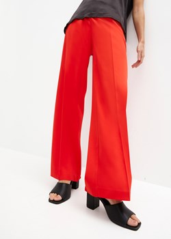 Szerokie spodnie ze sklepu bonprix w kategorii Spodnie damskie - zdjęcie 170619277