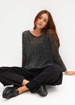 Sweter ażurowy z połyskiem ze sklepu bonprix w kategorii Swetry damskie - zdjęcie 170619295