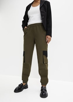 Spodnie bojówki z kontrastowymi elementami ze sklepu bonprix w kategorii Spodnie damskie - zdjęcie 170620339