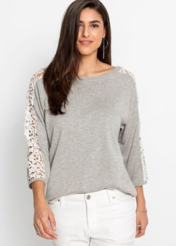 Sweter z koronką ze sklepu bonprix w kategorii Swetry damskie - zdjęcie 170622166
