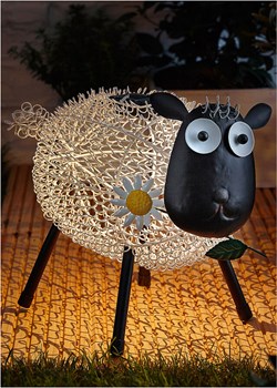 Lampka solarna Owca ze sklepu bonprix w kategorii Dekoracje wielkanocne - zdjęcie 170622218