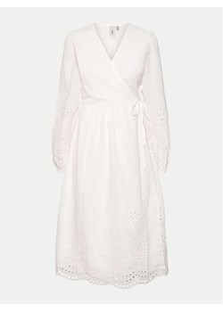 YAS Sukienka codzienna Luma 26032685 Biały Regular Fit ze sklepu MODIVO w kategorii Sukienki - zdjęcie 170639445