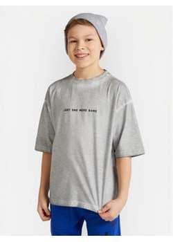 Coccodrillo T-Shirt WC4143206GBJ Szary Regular Fit ze sklepu MODIVO w kategorii T-shirty chłopięce - zdjęcie 170640619