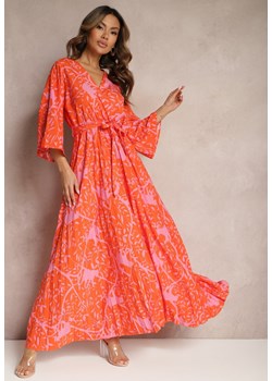 Pomarańczowa Rozkloszowana Sukienka Maxi z Plisami Paskiem i Kopertowym Dekoltem Juditha ze sklepu Renee odzież w kategorii Sukienki - zdjęcie 170645768