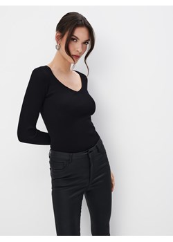 Mohito - Prążkowana bluzka - czarny ze sklepu Mohito w kategorii Bluzki damskie - zdjęcie 170654806