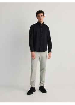 Reserved - Spodnie chino slim fit - jasnoszary ze sklepu Reserved w kategorii Spodnie męskie - zdjęcie 170655457