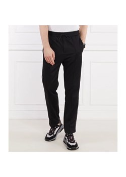 HUGO Spodnie dresowe Ross241 | Regular Fit ze sklepu Gomez Fashion Store w kategorii Spodnie męskie - zdjęcie 170657835