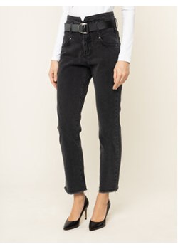 Guess Jeansy W01A70 D38W1 Czarny Regular Fit ze sklepu MODIVO w kategorii Spodnie damskie - zdjęcie 170659476