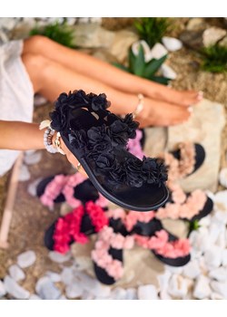 Royalfashion Czarne sandały damskie z kwiatuszkami Alferroy ze sklepu royalfashion.pl w kategorii Sandały damskie - zdjęcie 170660707