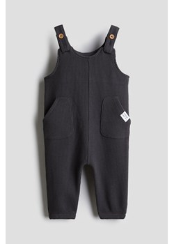 H & M - Bawełniane spodnie ogrodniczki w waflowy splot - Szary ze sklepu H&M w kategorii Odzież dla niemowląt - zdjęcie 170667275