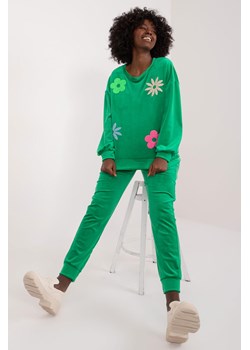 Welurowy komplet damski z bluzą i spodniami ze sklepu 5.10.15 w kategorii Dresy damskie - zdjęcie 170683207