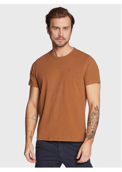 Blend T-Shirt Dinton 20714824 Pomarańczowy Regular Fit ze sklepu MODIVO w kategorii T-shirty męskie - zdjęcie 170686225