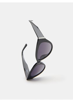 Sinsay - Okulary przeciwsłoneczne - czarny ze sklepu Sinsay w kategorii Okulary przeciwsłoneczne damskie - zdjęcie 170688127