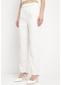 Białe Eleganckie Spodnie z Wysokim Stanem z Prostymi Nogawkami i Gumką w Pasie Althema ze sklepu Born2be Odzież w kategorii Spodnie damskie - zdjęcie 170688639