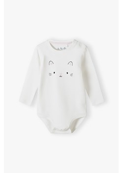Białe bawełniane body niemowlęce z długim rękawem - kotek ze sklepu 5.10.15 w kategorii Body niemowlęce - zdjęcie 170697576