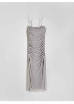 Reserved - Tiulowa sukienka z marszczeniami - jasnoszary ze sklepu Reserved w kategorii Sukienki - zdjęcie 170698897