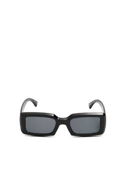 Cropp - Czarne prostokątne okulary przeciwsłoneczne - czarny ze sklepu Cropp w kategorii Okulary przeciwsłoneczne damskie - zdjęcie 170707428