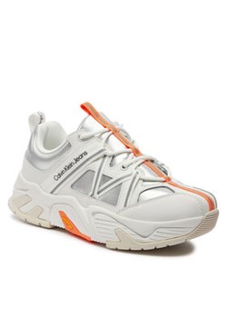 Calvin Klein Jeans Sneakersy Chunky Runner Vibram Refl YM0YM00717 Biały ze sklepu MODIVO w kategorii Buty sportowe damskie - zdjęcie 170712737