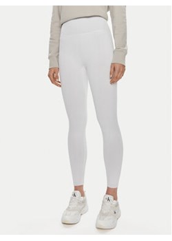 Calvin Klein Performance Legginsy 00GWS4L643 Biały Slim Fit ze sklepu MODIVO w kategorii Spodnie damskie - zdjęcie 170726496