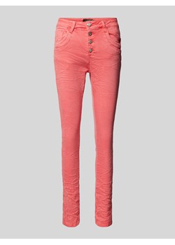 Jeansy w jednolitym kolorze z listwą guzikową ze sklepu Peek&Cloppenburg  w kategorii Jeansy damskie - zdjęcie 170726936