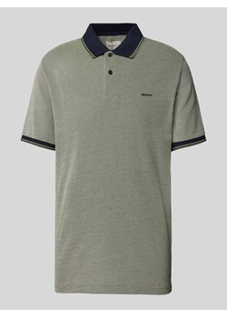 Koszulka polo o kroju slim fit z wyhaftowanym logo ze sklepu Peek&Cloppenburg  w kategorii T-shirty męskie - zdjęcie 170727066
