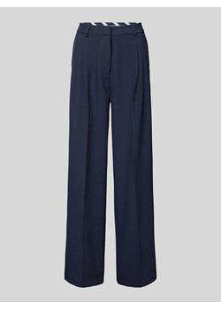 Spodnie materiałowe o kroju regular fit z zakłądkami w pasie ze sklepu Peek&Cloppenburg  w kategorii Spodnie damskie - zdjęcie 170729655