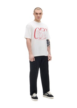 Cropp - Kremowy t-shirt z grafiką - kremowy ze sklepu Cropp w kategorii T-shirty męskie - zdjęcie 170730559