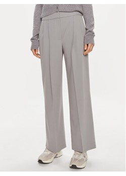 2NDDAY Spodnie materiałowe Miles 2000160151 Szary Regular Fit ze sklepu MODIVO w kategorii Spodnie damskie - zdjęcie 170744947