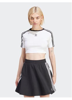 adidas T-Shirt 3-Stripes Baby IP0662 Biały Slim Fit ze sklepu MODIVO w kategorii Bluzki damskie - zdjęcie 170744985