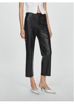 Mango Spodnie z imitacji skóry Illie 67040464 Czarny Straight Fit ze sklepu MODIVO w kategorii Spodnie damskie - zdjęcie 170752916