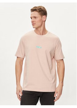 Hugo T-Shirt Dindion 50509966 Różowy Relaxed Fit ze sklepu MODIVO w kategorii T-shirty męskie - zdjęcie 170752977