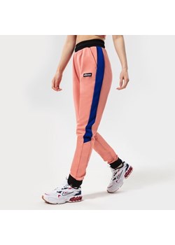 ELLESSE SPODNIE PARASOL TRACK PANT CORAL ze sklepu Sizeer w kategorii Spodnie damskie - zdjęcie 170755546