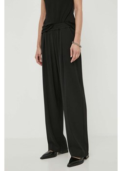 Samsoe Samsoe spodnie JULIA damskie kolor czarny szerokie high waist F23100048 ze sklepu PRM w kategorii Spodnie damskie - zdjęcie 170769657