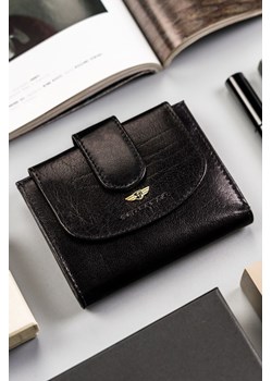 Średnich rozmiarów, skórzany portfel damski ze sklepu 5.10.15 w kategorii Portfele damskie - zdjęcie 170772498