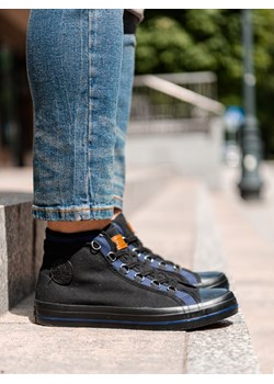 Buty męskie sneakersy 375T - czarne V5 ze sklepu Edoti w kategorii Trampki męskie - zdjęcie 170779555