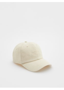 Reserved - Denimowa czapka z daszkiem - beżowy ze sklepu Reserved w kategorii Czapki dziecięce - zdjęcie 170779686