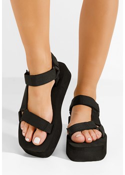 Czarne sandały na platformie Stacey ze sklepu Zapatos w kategorii Sandały damskie - zdjęcie 170781657