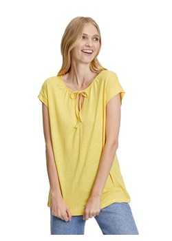 CARTOON Koszulka w kolorze żółtym ze sklepu Limango Polska w kategorii Bluzki damskie - zdjęcie 170786335