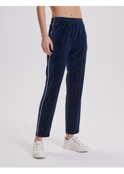 Spodnie dresowe DONNUT Granat XS ze sklepu Diverse w kategorii Spodnie damskie - zdjęcie 170802909
