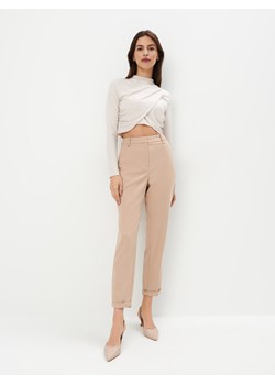 Mohito - Eleganckie spodnie - beżowy ze sklepu Mohito w kategorii Spodnie damskie - zdjęcie 170806488
