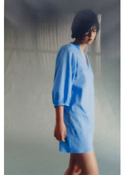 H & M - Sukienka z domieszką lnu - Niebieski ze sklepu H&M w kategorii Sukienki - zdjęcie 170809827