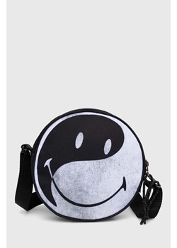 Eastpak saszetka x Smiley kolor czarny ze sklepu ANSWEAR.com w kategorii Saszetki - zdjęcie 170810735